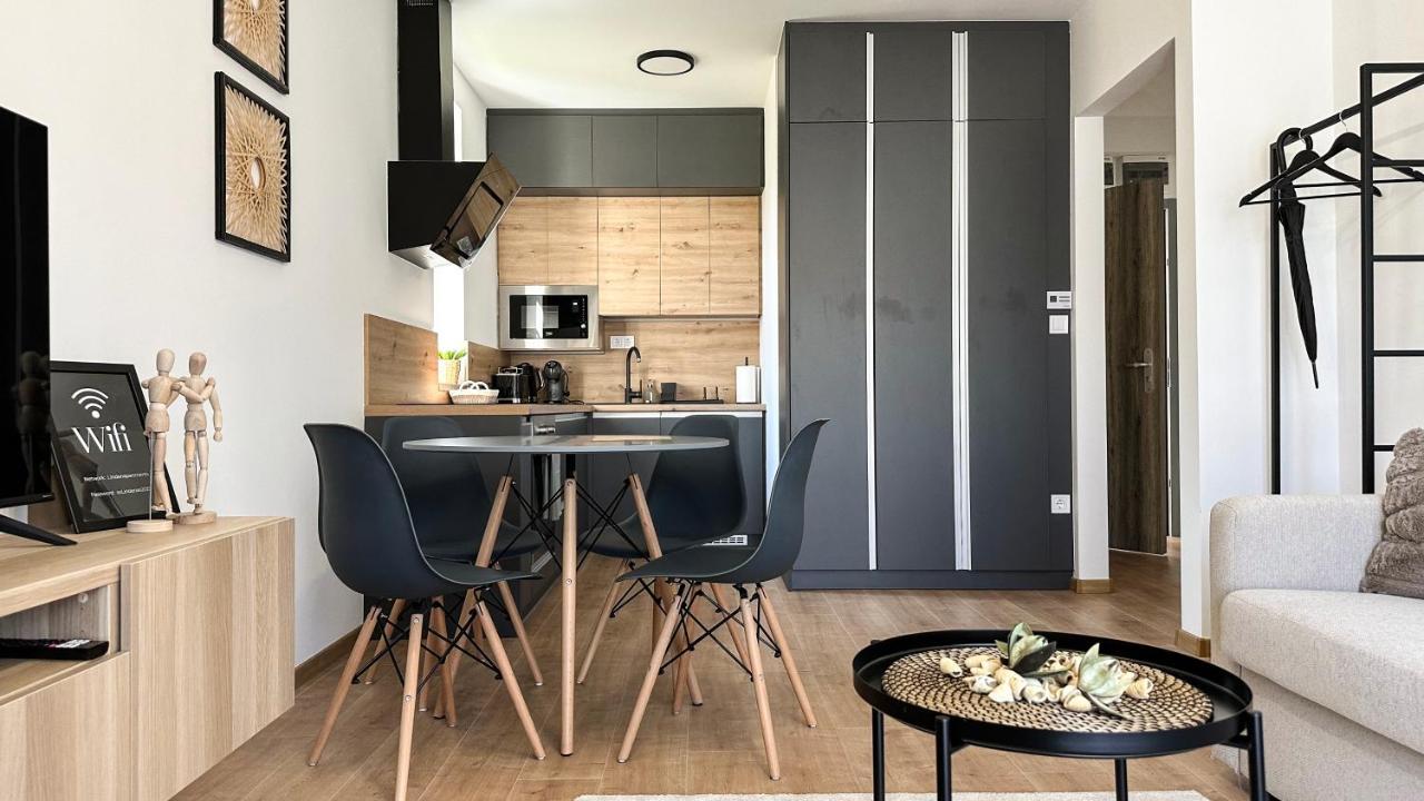 Linden Apartman 002 - Adults Only Mosonmagyaróvár 외부 사진