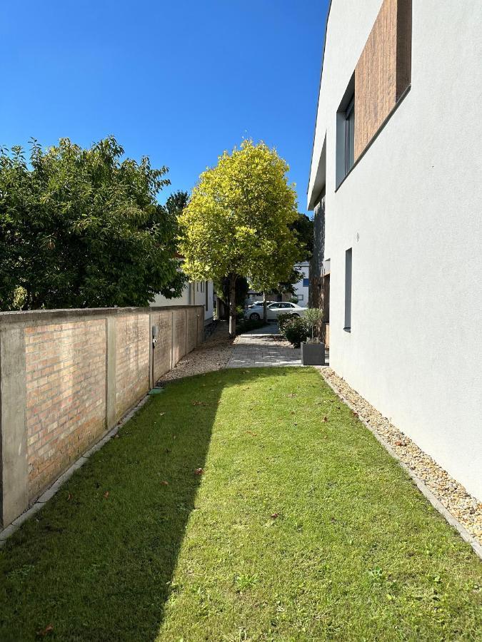 Linden Apartman 002 - Adults Only Mosonmagyaróvár 외부 사진