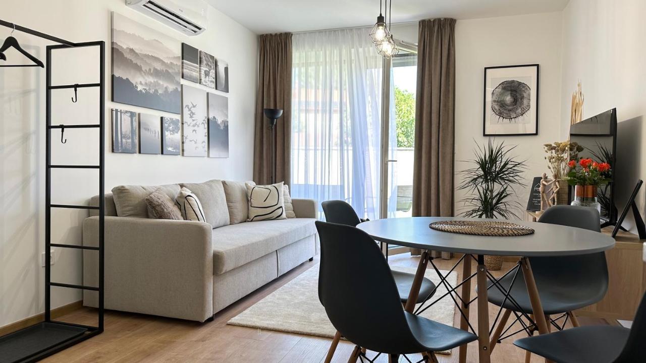 Linden Apartman 002 - Adults Only Mosonmagyaróvár 외부 사진